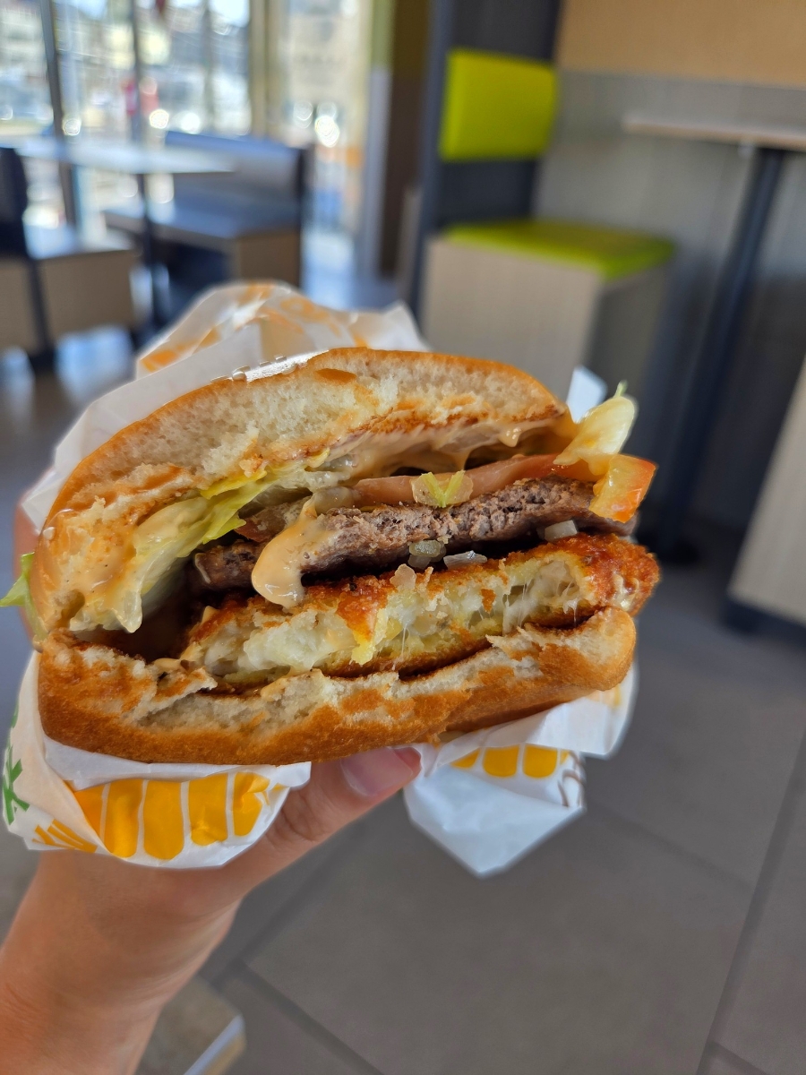 맥도날드 제주외도DT점 사진 7