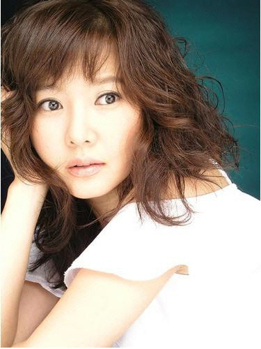 2주 만에 온 남편에게 사진 한 장 부탁했는데 끝내 눈물이 터졌다는 55세 톱스타 여배우 이 순간 이후 이미지 2
