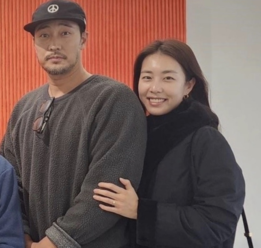 넌 눈 때문에 안돼 왜 요즘 더 눈길이 가는 걸까 이미지 5