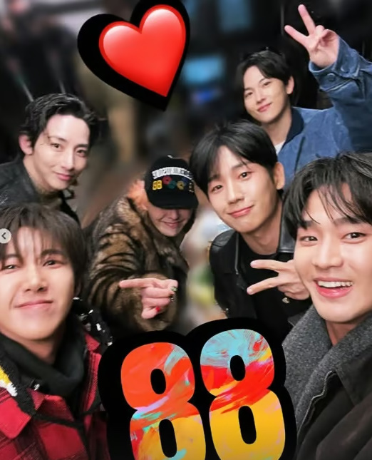 배신은 없었다 김수현 1년 4개월 만 복귀에 정해인이 보여준 한결같은 의리 은현장 예전과 완전히 달라졌다 이미지 2