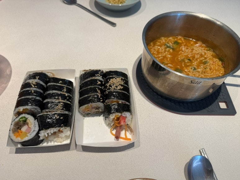 명품달인김밥 광명점 사진 3