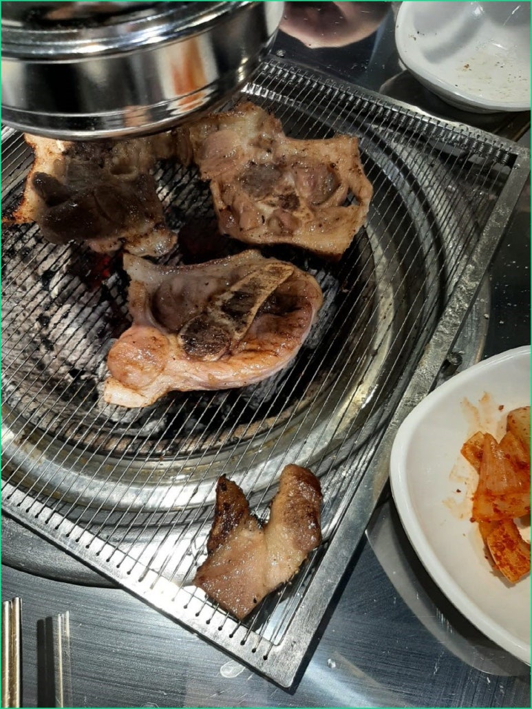 족탄 사진 2