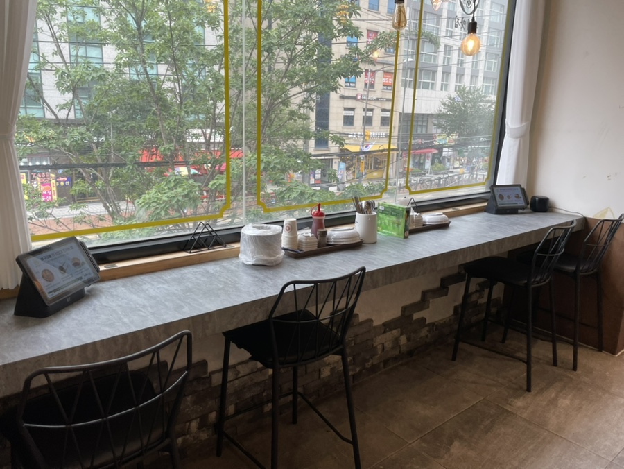 동네맛집뼈구이집 구의점 사진 4