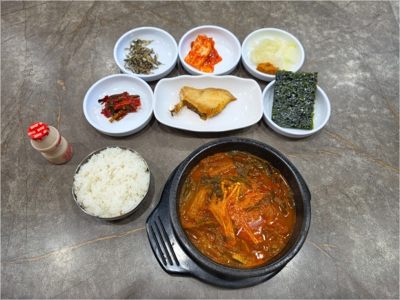 성문식당 사진 6