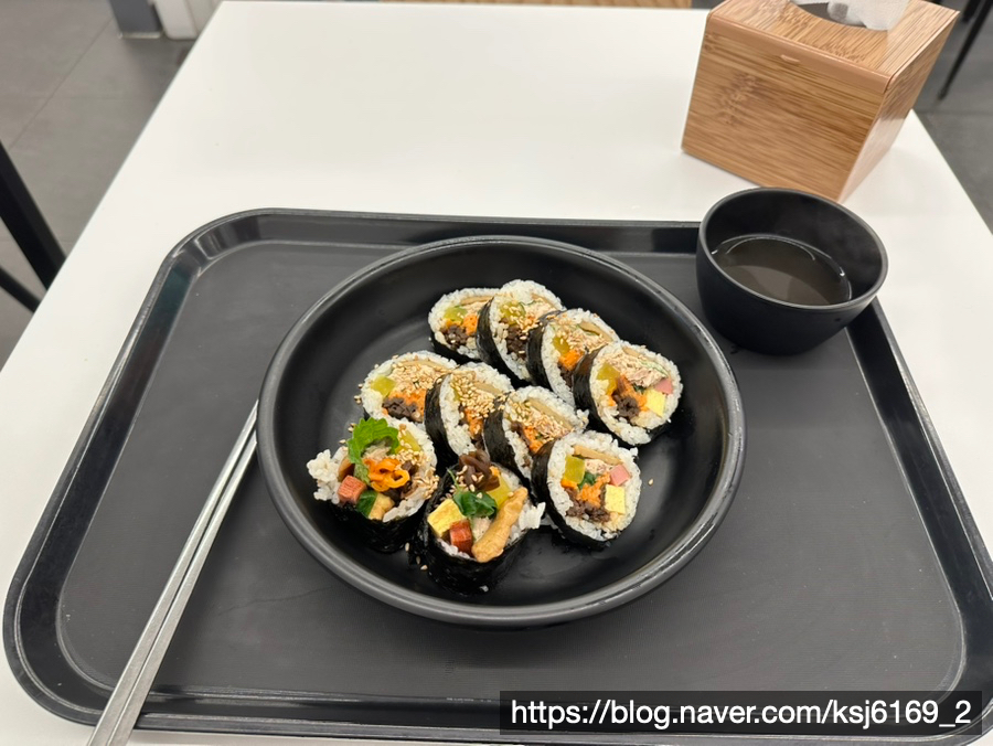 싸다김밥 을지로입구역점 사진 8