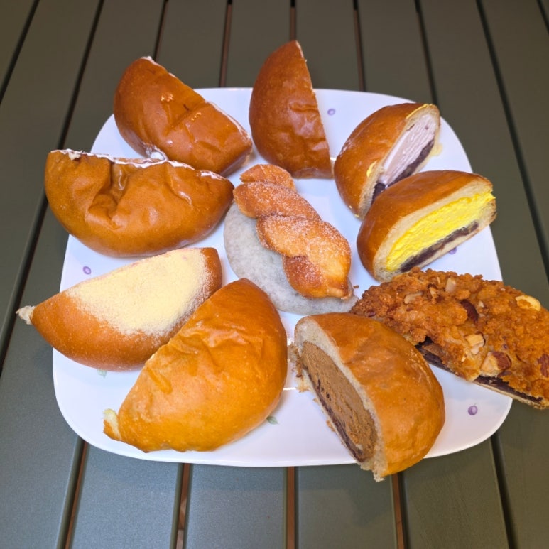 빵장수단팥빵 수원인계점 사진 2