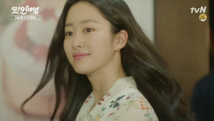 아무리 노력해도 온전한 사랑을 받은 그녀를 절대 이길 수 없는 이유 다시 화제가 되는 흐름이다 이미지 4