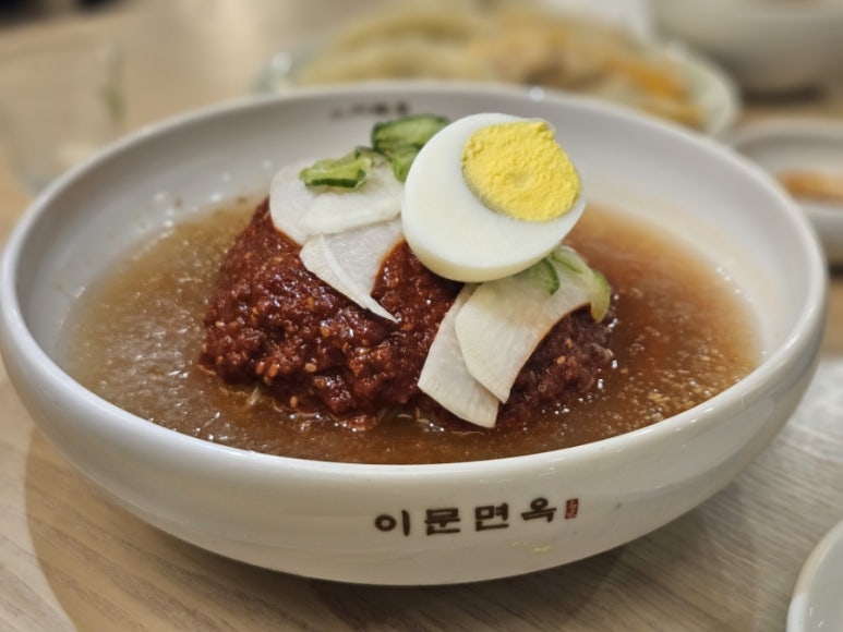 이문면옥 광화문 디팰리스점 사진 8