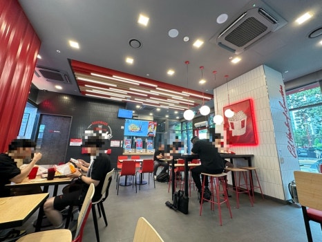 KFC 공덕역점 사진 8