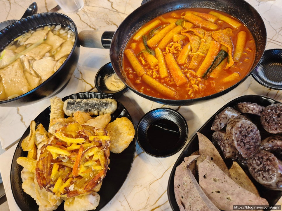 응큼떡볶이 수원역점 사진 6