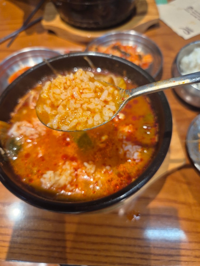 본가네국밥 천호점 사진 2