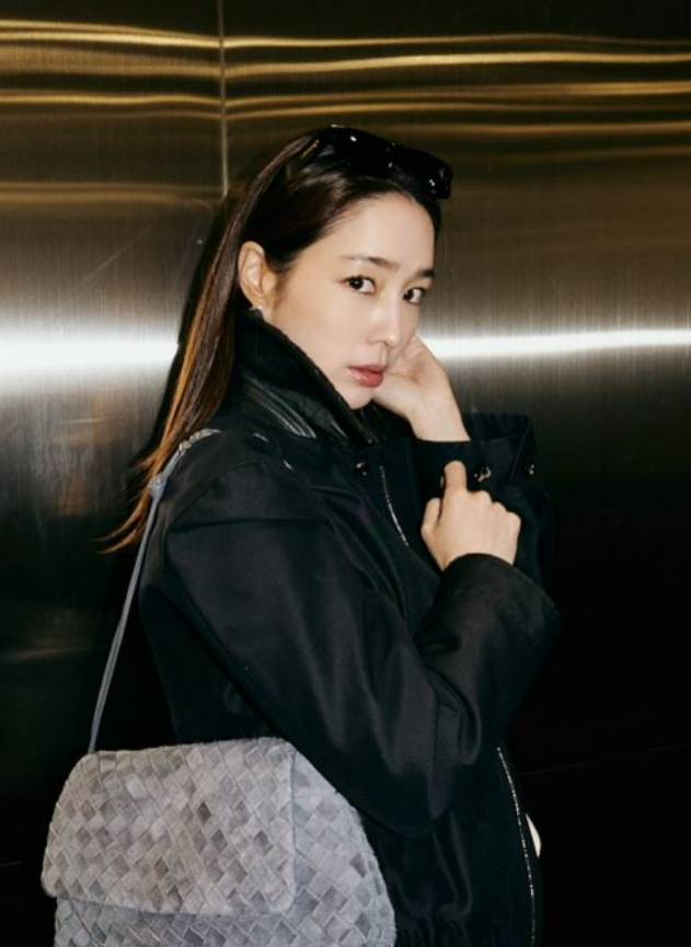 이민정 딸 서이 백일사진 공개 귀엽게 잘 나왔다 고슴도치맘 지금 다시 보는 사람들이 많다.! 이미지 5