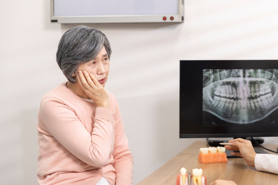 구래동치과 임플란트, 고혈압이나 당뇨가 있어도 가능한가요?