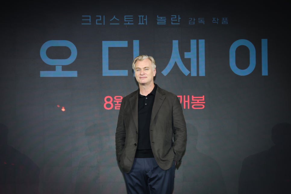 오디세이 놀란 감독이 샤를리즈 테론은 퍼펙트 한마디로 상황이 바뀌었다 이미지 2