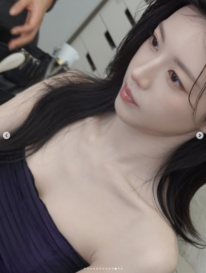 청룡 2관왕 고윤정 인스타 우아함 뒤 성난 등근육부터 김선호와 달달한 투샷까지 화제 다시 엮이면서 화제 이미지 3