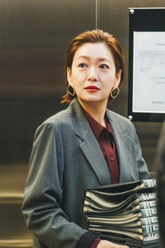 다이아몬드 수저라 불릴 만했다 여배우의 놀라운 가족 배경 최근 분위기가 확 바뀌었다 이미지 2