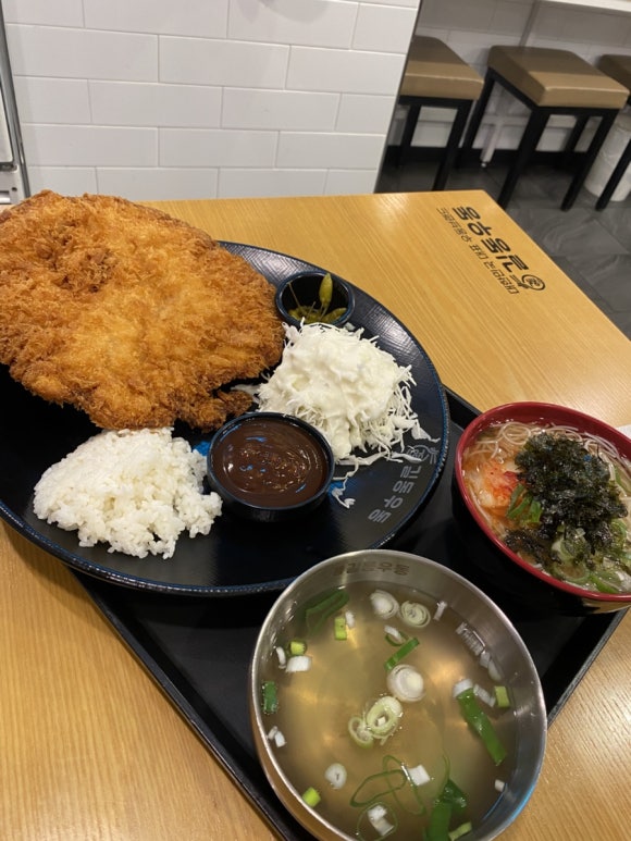 길동우동 서울대입구역점 사진 7