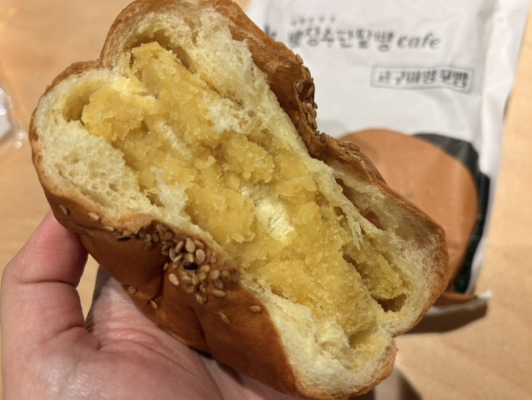 빵장수단팥빵cafe 신림점 사진 3