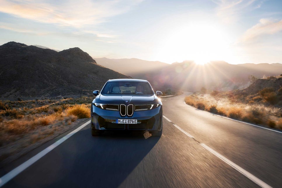 BMW iX3 50 xDrive, 노이어 클라쎄 전기 SUV를 다르게 봐야 하는 이유