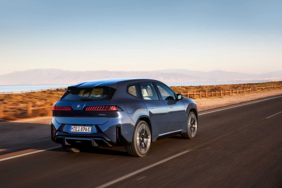 BMW iX3 50 xDrive, 노이어 클라쎄 전기 SUV를 다르게 봐야 하는 이유