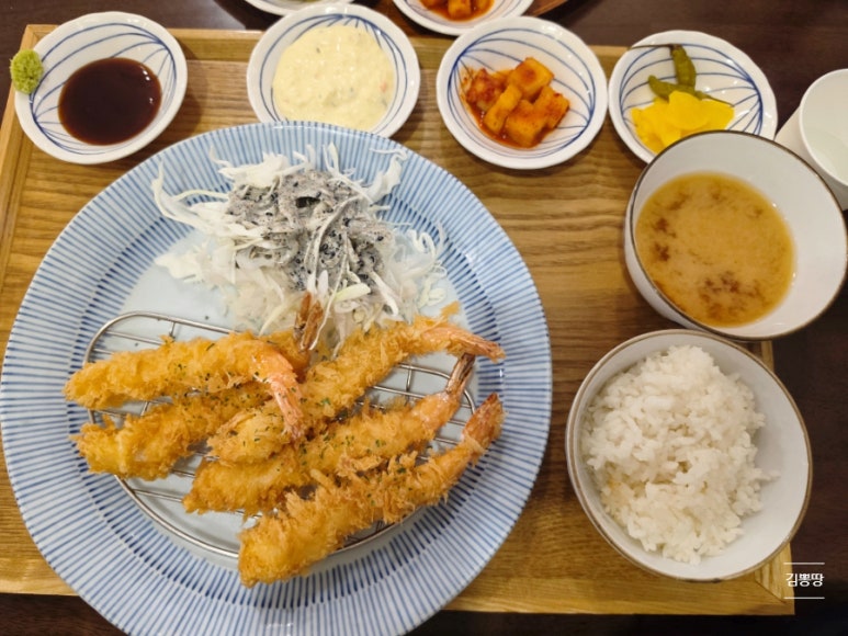 당포로나인카츠 대표 사진