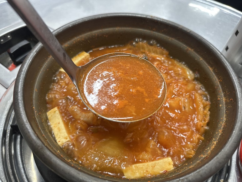 백채김치찌개 광교중앙역점 사진 3