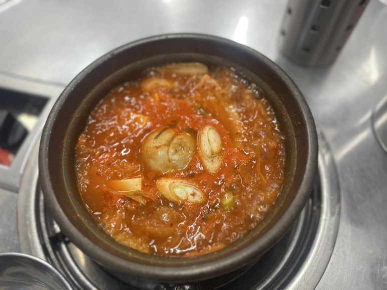 백채김치찌개 광교중앙역점 사진 5