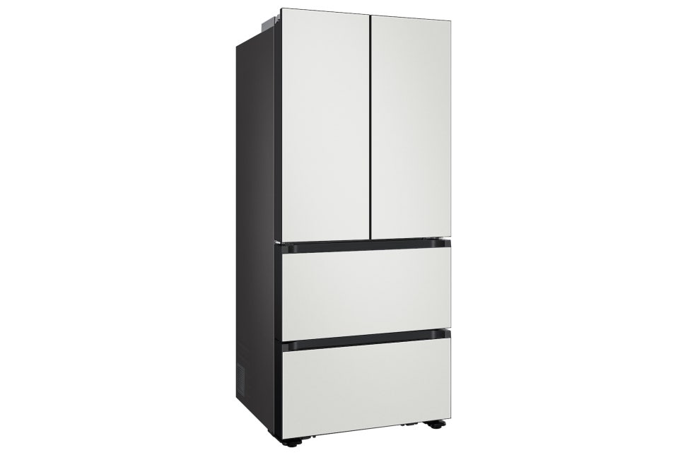 1등급 김치냉장고 삼성 비스포크 RK70F49M1A 및 RK70F49M1ZG 색상 차이