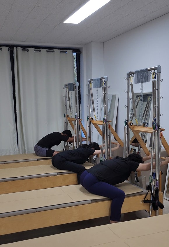 중화산동필라테스 거북목 굽은등 말린어깨 교정