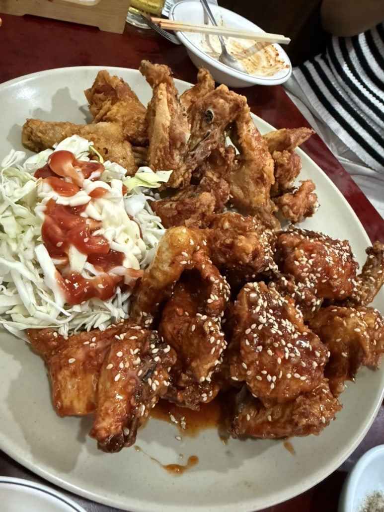 양지치킨 사진 8