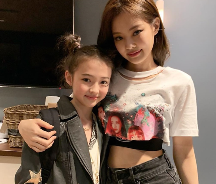 어릴 때부터 유명했던 혼혈 소녀 근황 하나로 분위기 바뀌었다 이미지 4
