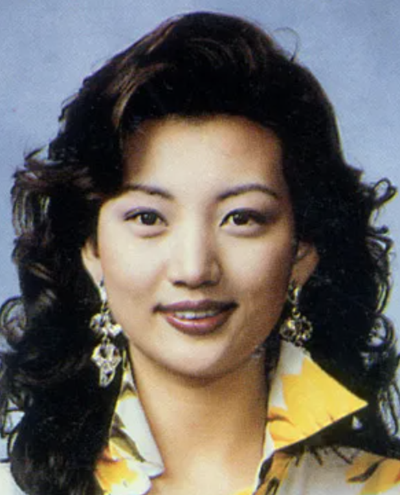 시부모가 빌딩을 요구했다 결국 검사 남편과 결혼 강행한 여배우의 반전 관계가 다시 주목받는 이유는 이미지 1