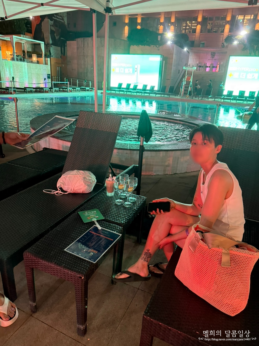 서울 반얀트리 호텔 풀파티 후기! 오아시스 수영장 준비물 요즘 다시 관심이 커진 이유 이미지 1