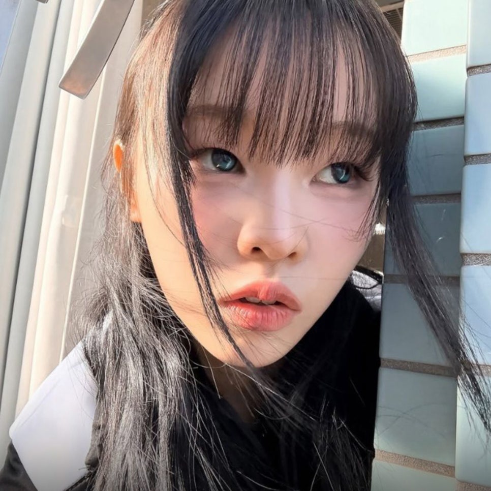 연기도 처음인데.. 유아인 상대역 된 2008년생 김도이 대체 누구 지금 더 주목받는 이유는? 이미지 6