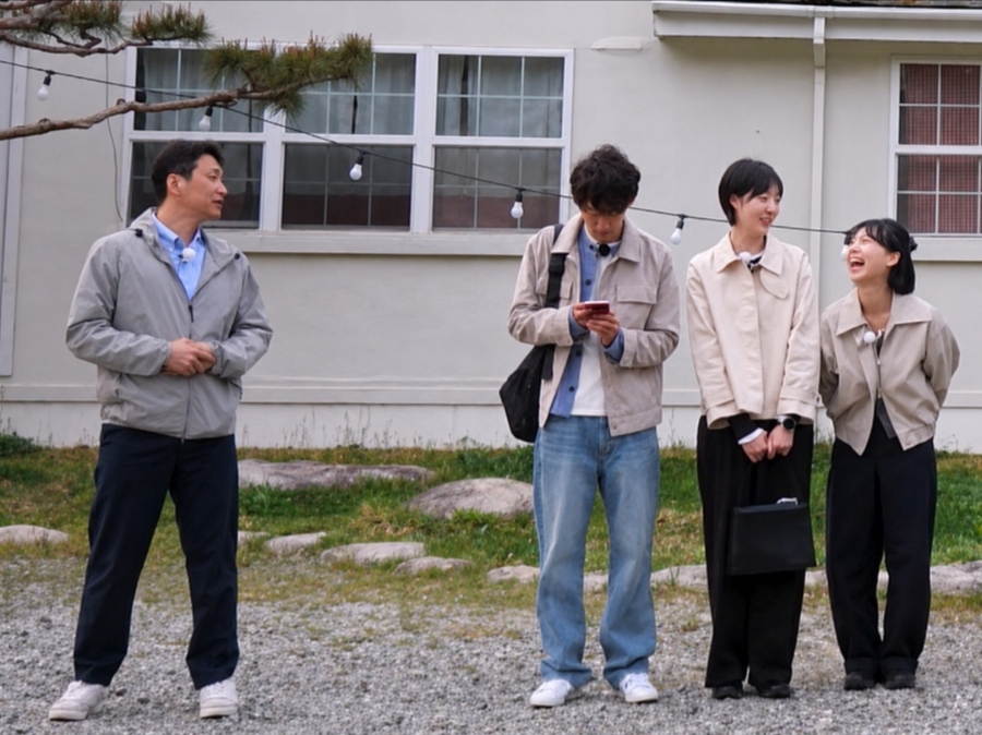 여자보다 먹는 게 먼저 지금 보니 느낌이 완전히 다르다~! 이미지 4