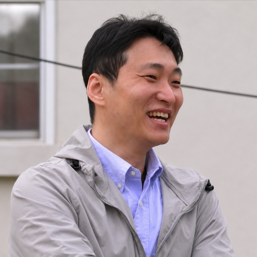여자보다 먹는 게 먼저 지금 보니 느낌이 완전히 다르다~! 이미지 3