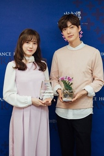 7년이 지나도 지워지지 않았다 4년 결혼생활 끝 이혼한 톱 연예인 부부 과거 관계까지 다시 주목받는다 이미지 4
