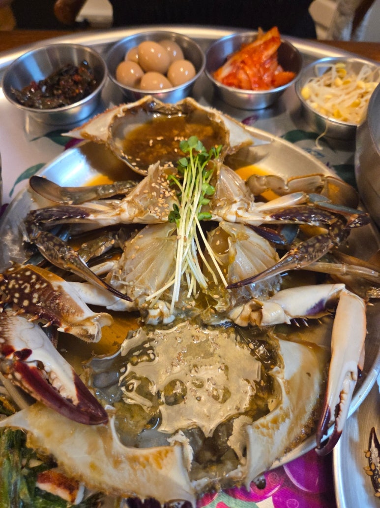 [여의도 간장게장. 양념게장/꽃 새 담🦀] : 네이버 블로그