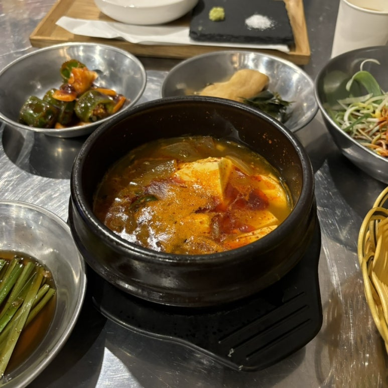 반지하 서울대입구역점 사진 4