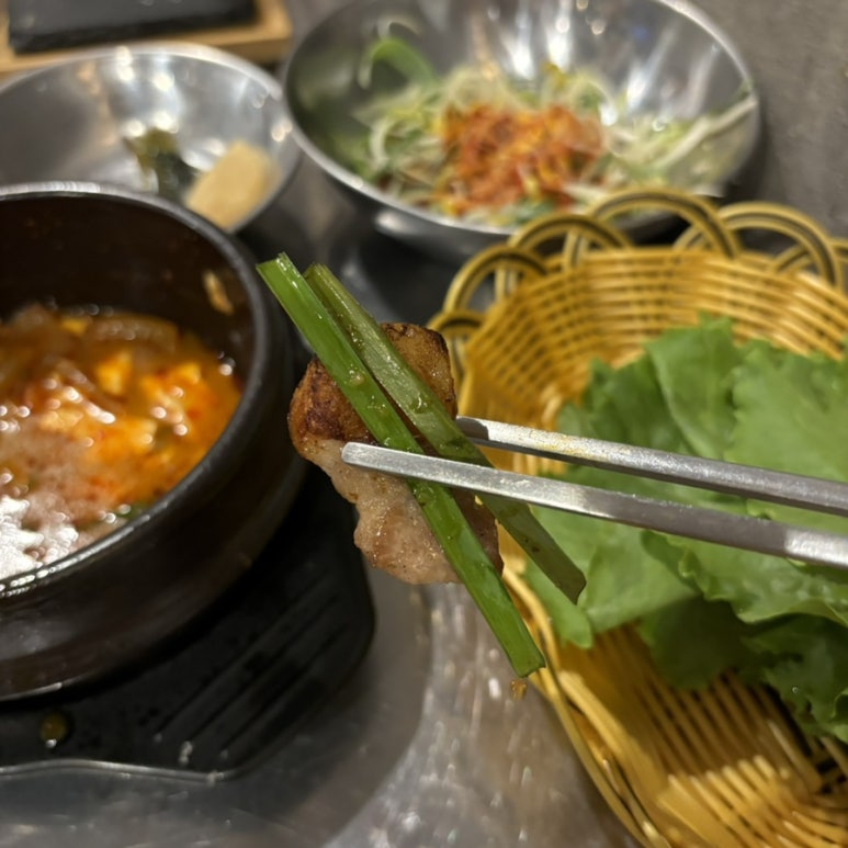 반지하 서울대입구역점 사진 3
