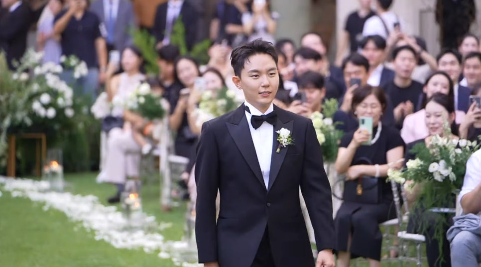 돌싱글즈 심규덕 이아영 초호화 야외 결혼식 현장 라이브 공개 팔로워까지 초대 관계 하나로 흐름이 바뀌었다 이미지 2