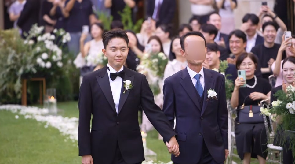 돌싱글즈 심규덕 이아영 초호화 야외 결혼식 현장 라이브 공개 팔로워까지 초대 관계 하나로 흐름이 바뀌었다 이미지 1