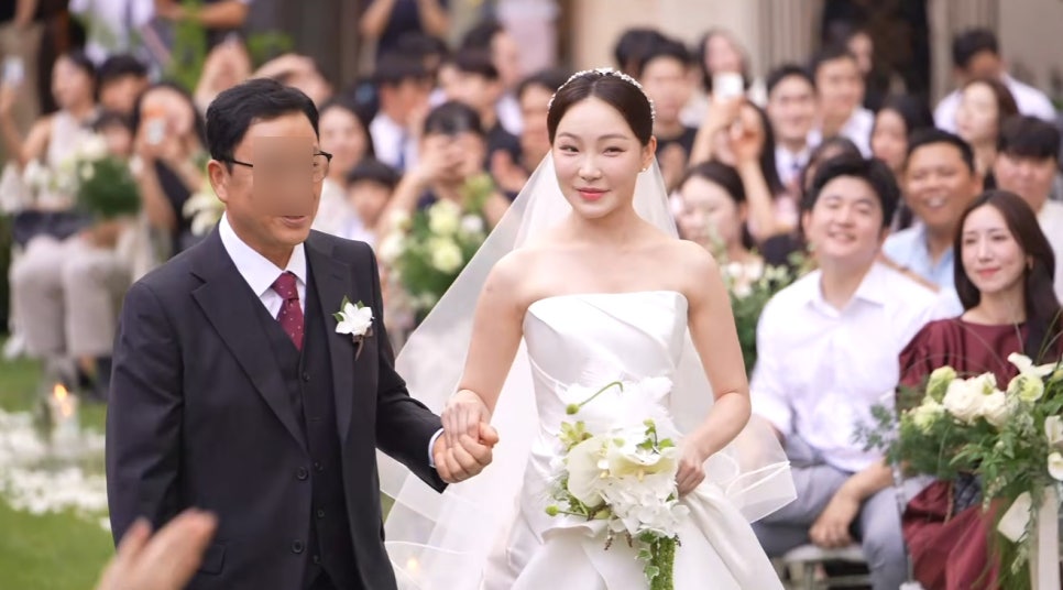 돌싱글즈 심규덕 이아영 초호화 야외 결혼식 현장 라이브 공개 팔로워까지 초대 관계 하나로 흐름이 바뀌었다 이미지 6