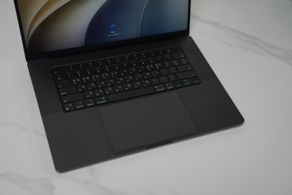 디테크 중고노트북 추천, 맥북프로 M4 Max 고성능 작업용으로 살펴볼 부분