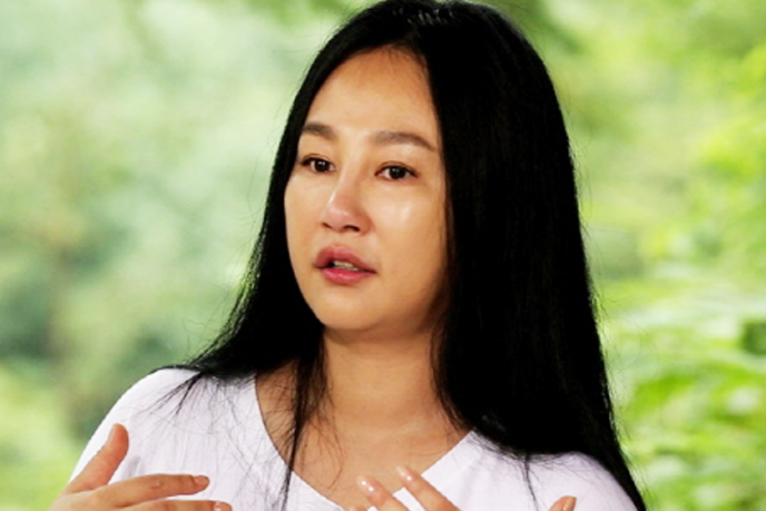 3000억 벌고도 20년 넘게 남편과 별거 중인 여배우 관계 하나로 흐름이 바뀌었다 이미지 4