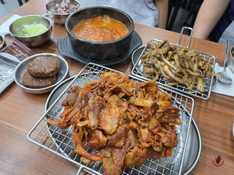 송씨제육 사진 7