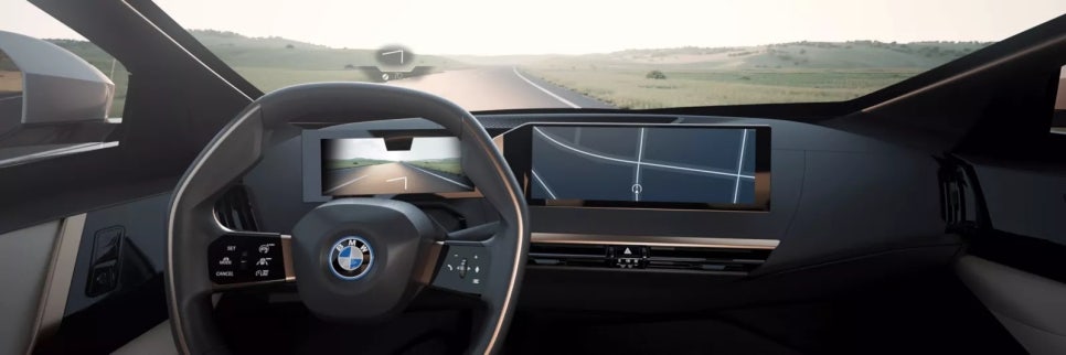 BMW 530e, 출퇴근 충전 환경이 선택을 가르는 5시리즈 PHEV
