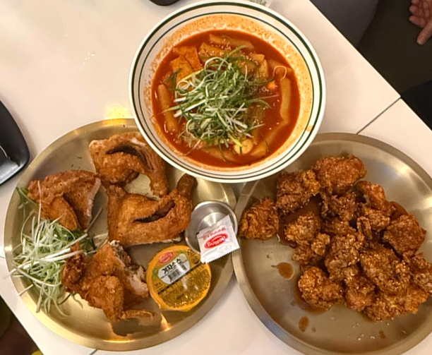 예술통닭 부평점 사진 3