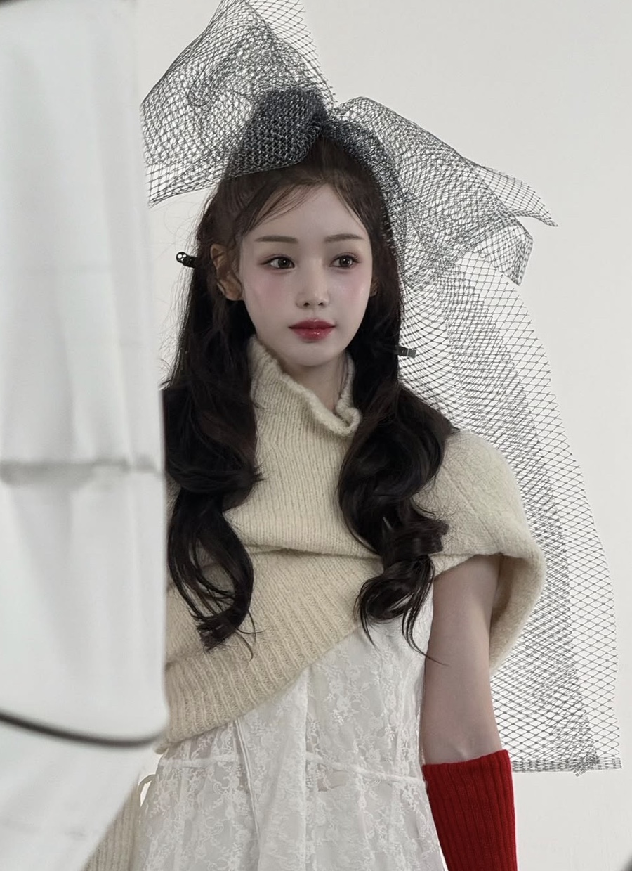 장원영보다 예쁘다고 난리 난 43세 연예인 힙한 스트릿 패션 요즘 들어 반응이 커지고 있다 이미지 2