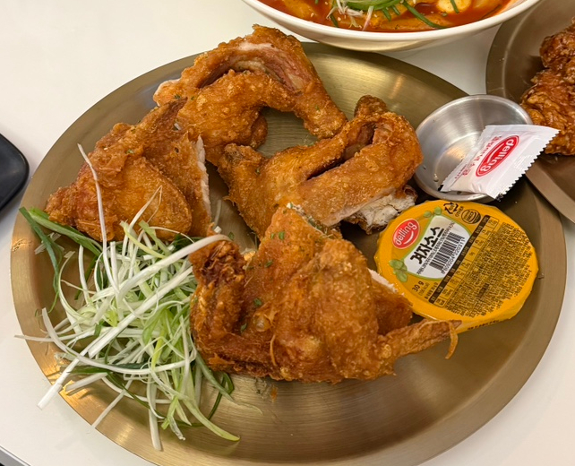 예술통닭 부평점 사진 4